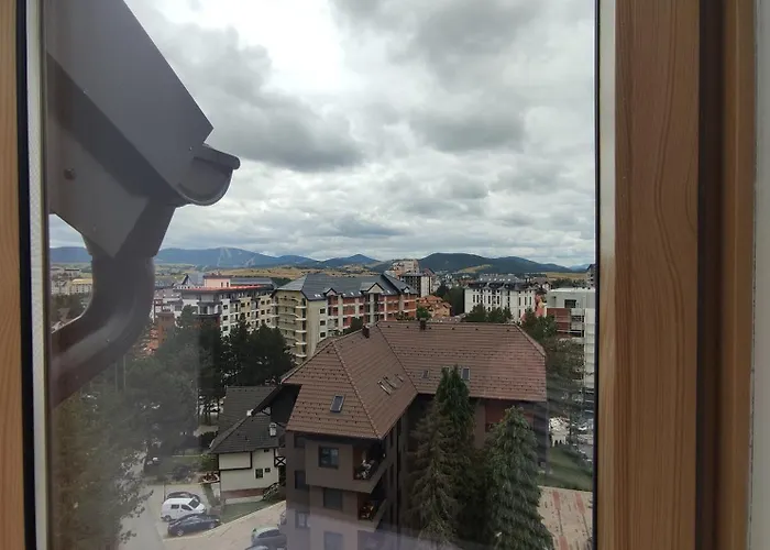 Akord 67 * 兹拉蒂博尔