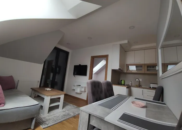 公寓 Akord 67 兹拉蒂博尔